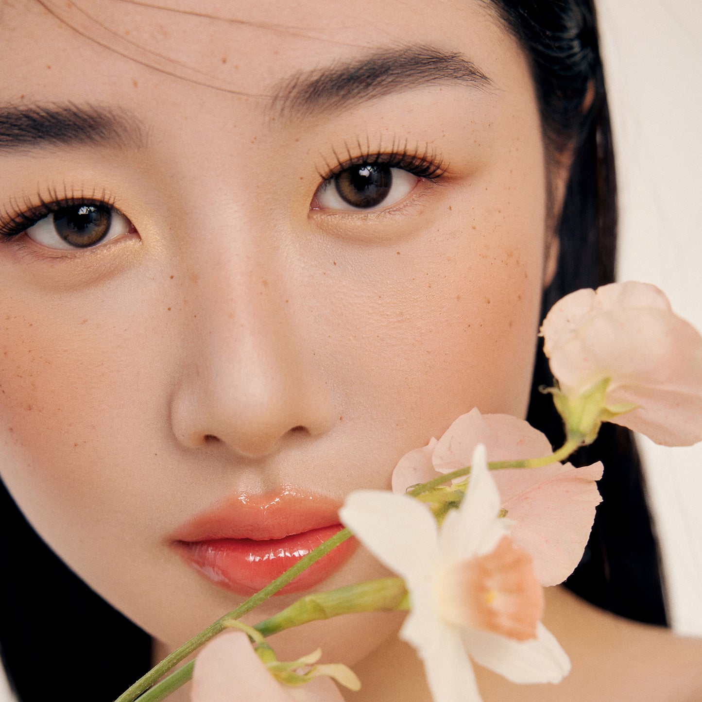 [Pinate] Glowing Bloom Lip Stain - 02 Neutral Coral