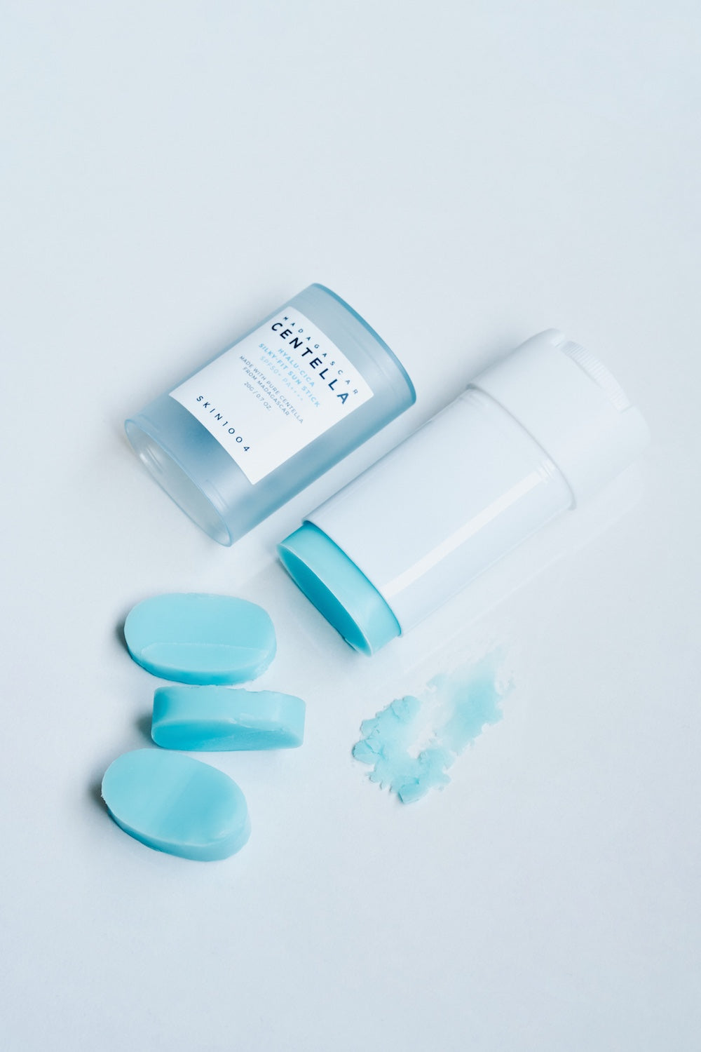 [Skin1004] Madagascar Centella Hyalu-Cica Silky Fit Sun Stick - 2 Size