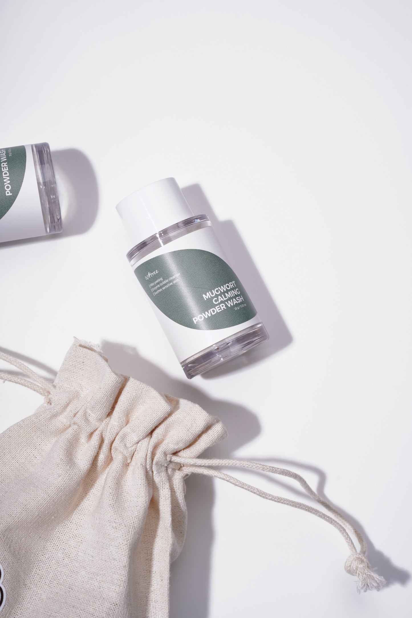 [Isntree] Mugwort Calming Powder Wash 15g